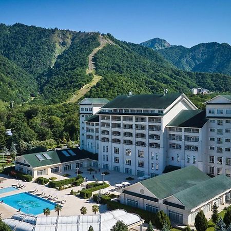 Qafqaz Riverside Hotel Gabala Buitenkant foto The hotel