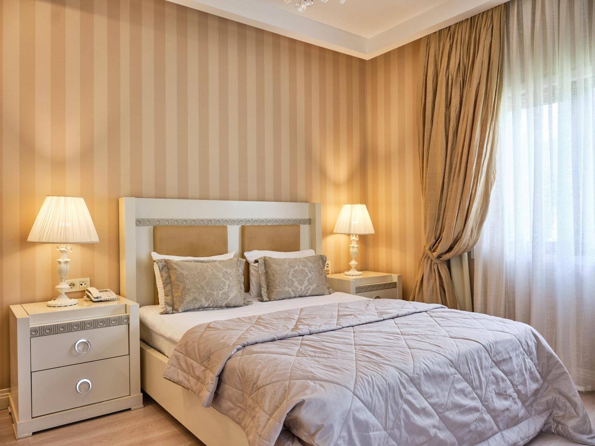 Qafqaz Riverside Hotel Gabala Buitenkant foto A bedroom