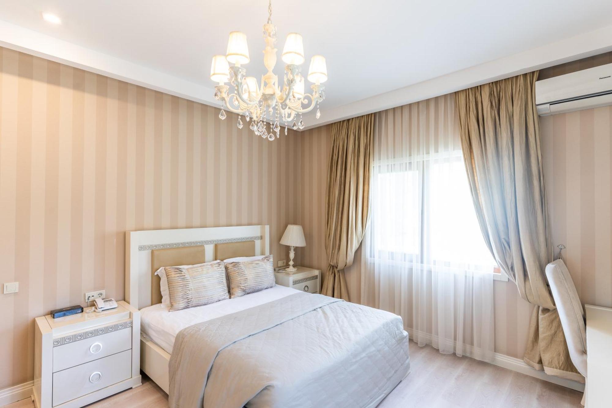 Qafqaz Riverside Hotel Gabala Buitenkant foto A bedroom