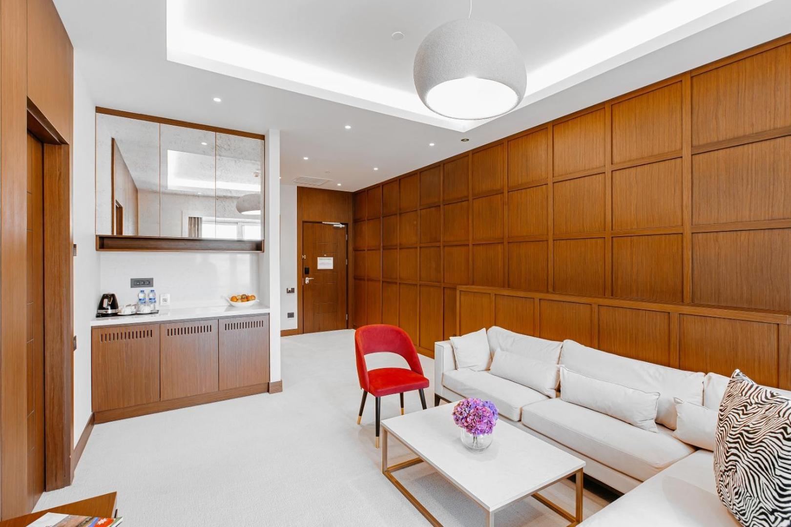 Qafqaz Riverside Hotel Gabala Buitenkant foto A suite at the hotel