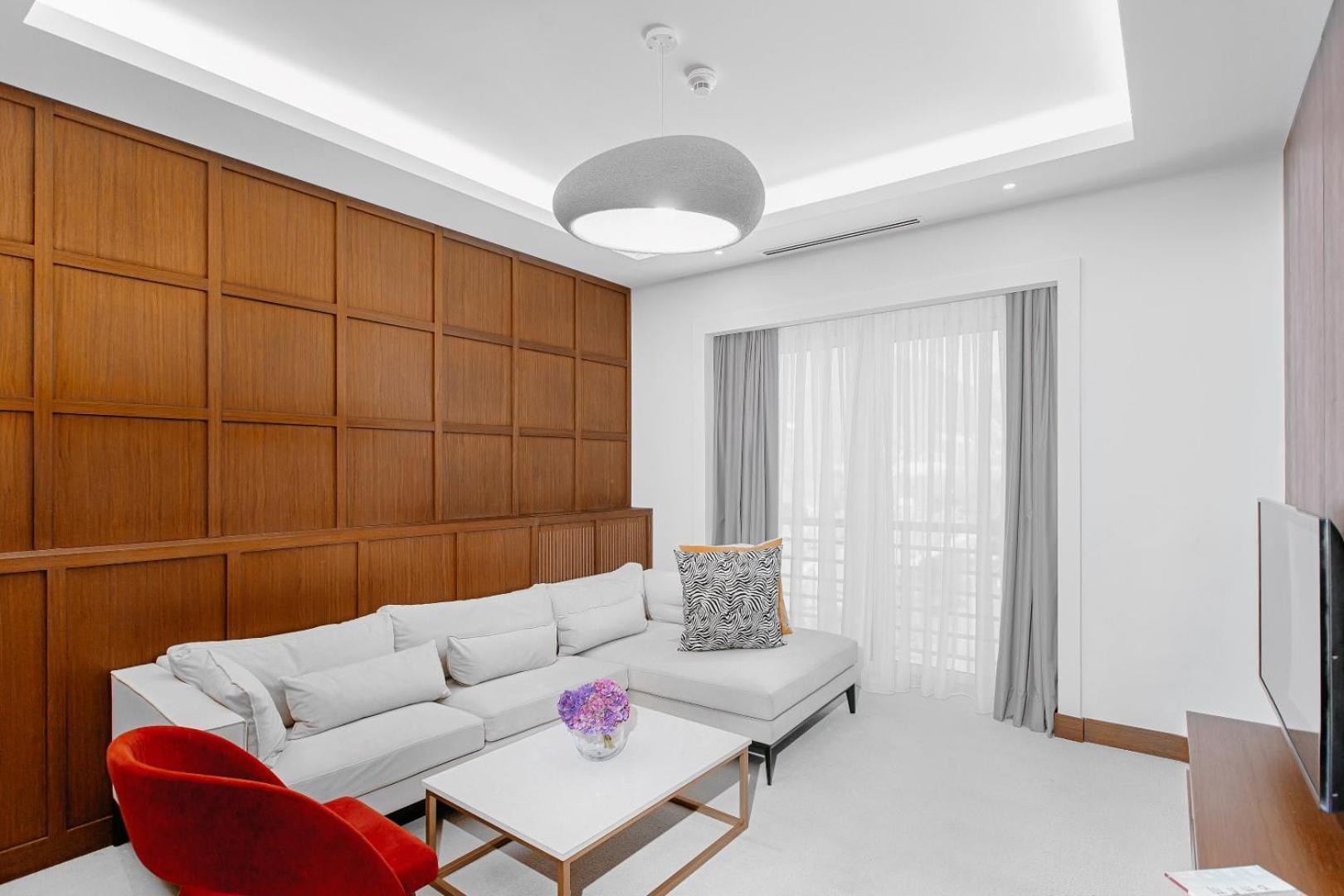 Qafqaz Riverside Hotel Gabala Buitenkant foto A living room